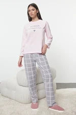 Trendyol Powder Plaid Slogan and Heart Embroidered Fleece Winter Knitted Pajamas Set