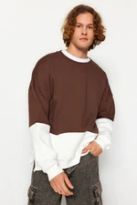 Trendyol Brown Men's Oversize Zipper Detail Color Block Sweatshirt with a Soft Pillow interior.