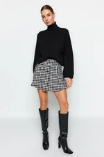 Trendyol Black Crowbar Pattern Woven Short Skirt