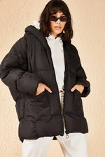 Bianco Lucci Women's Black Large Double Pocket Hooded Oversize Down Coat