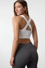 Trendyol White Seamless Light Support/Shaping Knitted Sports Bra