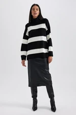 DEFACTO Pencil Normal Waist Faux Leather Midi Skirt