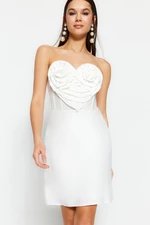 Trendyol Ecru Fitted Lined Sweetheart Neckline Detailed Wedding/Wedding Elegant Evening Dress