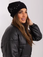 Black plain knit cap with appliqués