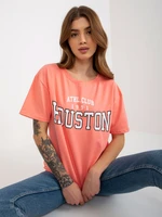 Peach loose women's T-shirt with inscription