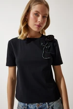 Happiness İstanbul Women's Black Beaded Flower Detailed Knitted T-Shirt