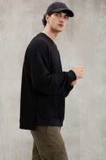 GRIMELANGE Allen Men's Piece, Long Slit on the Back, Pole-Free, Round Collar, Black Sweatshirt