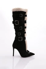 DGN 1121 Women's Belted Heeled Boots