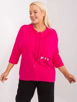 Fuchsiová ležérní halenka plus size s nápisem