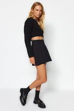 Trendyol Black Pleated Woven Shorts Skirt