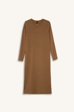 DEFACTO Crew Neck Basic Plain Crepe Long Sleeve Maxi Dress