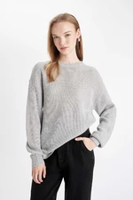 DEFACTO Regular Fit Crew Neck Thessaloniki Fabric Basic Plain Knitwear Sweater