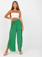 Green wide trousers in high-waisted fabric by OCH BELLA