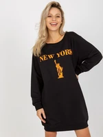 Black and orange long oversize sweatshirt with print