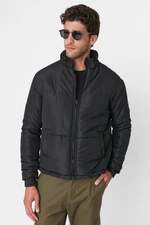 Trendyol Black Men's Regular Fit Puffy Coat.