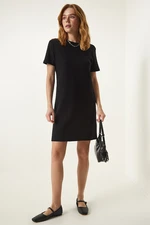 Happiness İstanbul Women's Black Crew Neck Daily Combed Cotton Dress