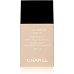 Chanel Vitalumière Aqua ultra ľahký make-up pre žiarivý vzhľad pleti odtieň 40 Beige  SPF 15 30 ml