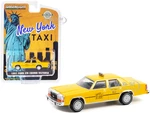 1991 Ford LTD Crown Victoria Yellow "NYC Taxi" (New York City) "Hobby Exclusive" 1/64 Diecast Model Car by Greenlight