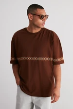 Trendyol Brown Oversize/Wide-Fit Embroidered 100% Cotton T-Shirt