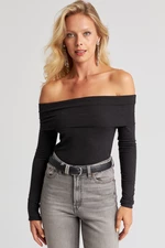 Cool & Sexy Women's Black Madonna Collar Blouse