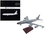 Boeing KC-135R Stratotanker Tanker Aircraft "Republic of Singapore Air Force" Gray "Gemini 200" Series 1/200 Diecast Model Airplane by GeminiJets