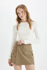 DEFACTO Regular Fit Normal Waist Cargo Pocket Gabardine Shorts Skirt