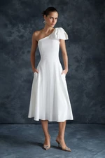 Trendyol Bridal White A-Cut Bow Detailed Woven Wedding/Wedding Elegant Evening Dress