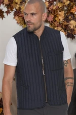 Y8611 DEWBERRY MEN'S VEST-PLAIN NAVY BLUE