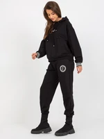 Black loose sweatshirt set with appliqué sweatshirt