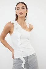 Trendyol White Flounce Detailed Woven Poplin Blouse