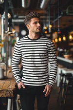 Trendyol Black Oversize/Wide Cut Striped Crew Neck Long Sleeve Cotton T-Shirt