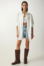 Happiness İstanbul Women's White Crinkle Oversize Shirt