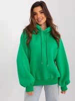 Green basic sweatshirt with an oversize cut