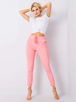 Lightweight coral trousers made of Marisa fabric