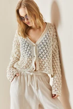 XHAN Beige Openwork Buttoned Crop Cardigan