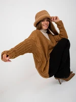 Oversize camel sweater OCH BELLA with braids