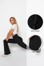 Trendyol Black Gatherer Leg Snap detailné Flare športové legíny