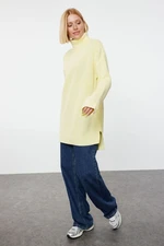 Trendyol Light Yellow Wide Pattern Turtleneck Knitwear Sweater