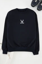 Trendyol Navy Blue Oversize/Wide Cut Crew Neck Long Sleeve Animal Embroidered Sweatshirt