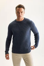 DEFACTO Men's Black Standard Fit Crew Neck Textured Knitwear Sweater