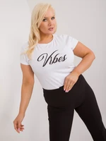 White women's plus size T-shirt with inscription and appliqué