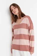 Sweter damski Trendyol Striped