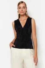 Trendyol Black Premium Pleated V-Neck Knitted Blouse