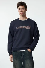 Trendyol Navy Blue Oversize/Wide Cut Text Printed Crew Neck Sweatshirt with Fleece Inside