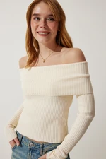 Happiness İstanbul Women's Cream Madonna Collar Knitwear Sweater