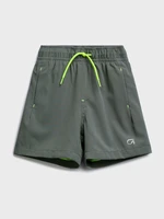 GAP Dětské kraťasy quick dry shorts - Kluci