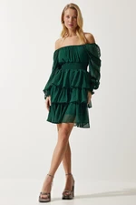 Happiness İstanbul Women's Emerald Green Flounce Chiffon Dress