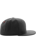 Letter Snapback W