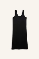 DEFACTO Relax Fit Round Neck Scuba Diver Fabric Sleeveless Black Midi Dress