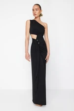 Trendyol X Zeynep Tosun Black Cut Out and Accessory Detailed Long Evening Dress & Graduation Dress